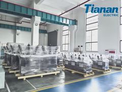 Regarder : Transformateur de distribution de puissance à changeur de prises hors charge, immergé dans l'huile, 10 kV, Présentation