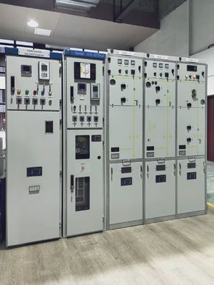 appareillage combiné isolé par gaz hybride à haute tension de Gis du disjoncteur 126kv